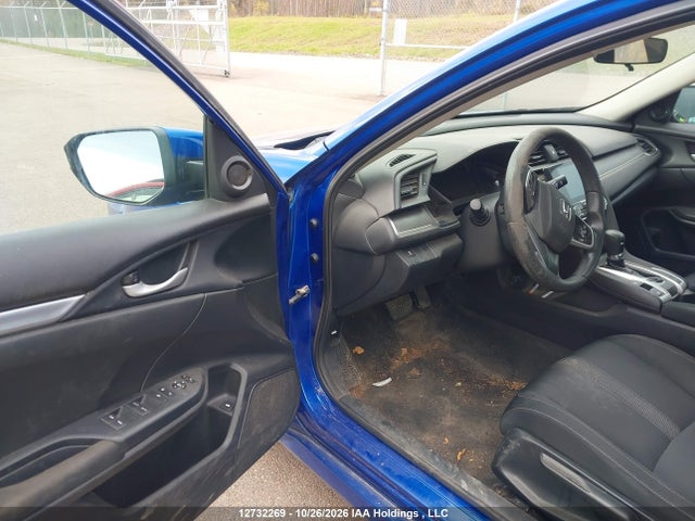 Honda Civic Lx 2018 2HGFC2F57JH021166 Image 20