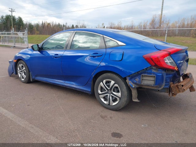 Honda Civic Lx 2018 2HGFC2F57JH021166 Image 3