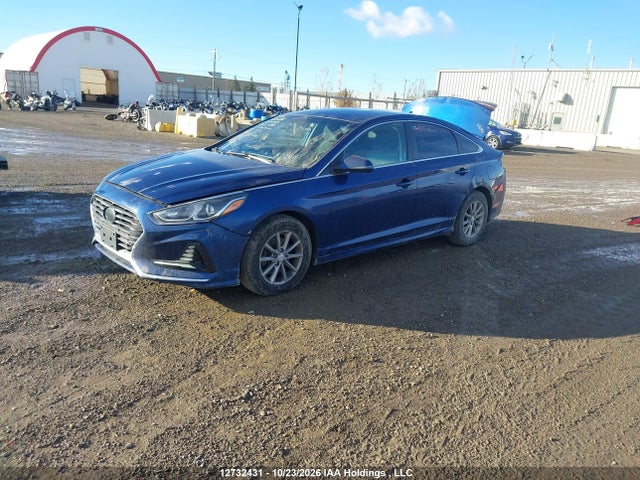 Hyundai SONATA SE 2018 5NPE24AF0JH650266 Image 2