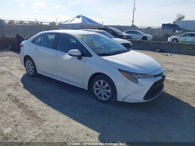 12732441 :رقم المزاد ، 5YFBPMBE1NP347743 vin ، 2022 Toyota Corolla Le مزاد بيع