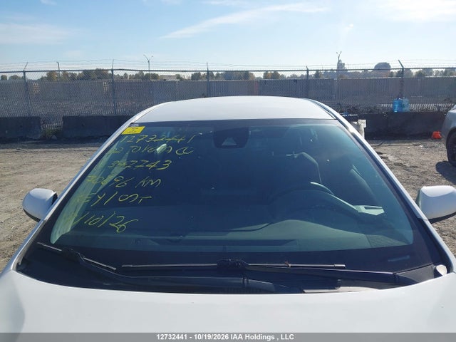12732441 :رقم المزاد ، 5YFBPMBE1NP347743 vin ، 2022 Toyota Corolla Le مزاد بيع