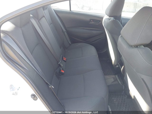 12732441 :رقم المزاد ، 5YFBPMBE1NP347743 vin ، 2022 Toyota Corolla Le مزاد بيع