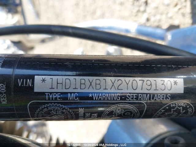 12732505 :رقم المزاد ، 1HD1BXB1X2Y079130 vin ، 2002 Harley-davidson Flstfi مزاد بيع