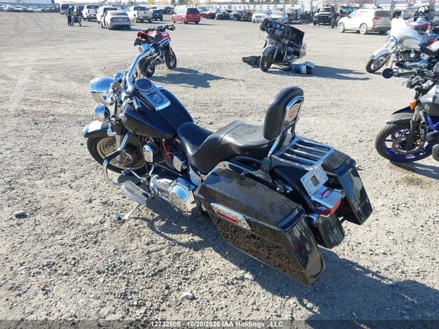 12732505 :رقم المزاد ، 1HD1BXB1X2Y079130 vin ، 2002 Harley-davidson Flstfi مزاد بيع