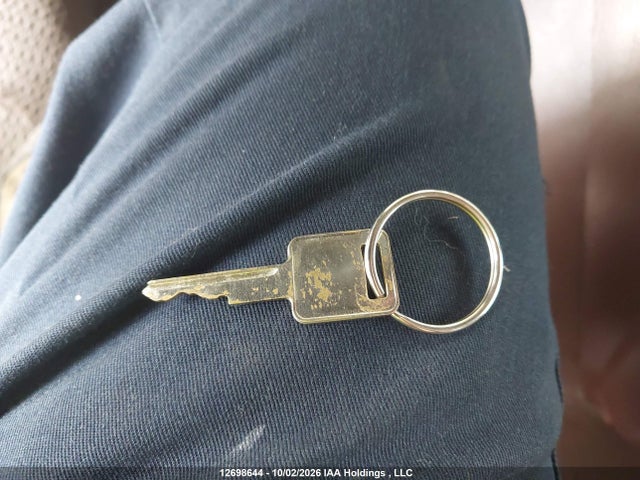 12698644 :رقم المزاد ، 2GBJG31M9E4174280 vin ، 1984 Chevrolet G30 مزاد بيع