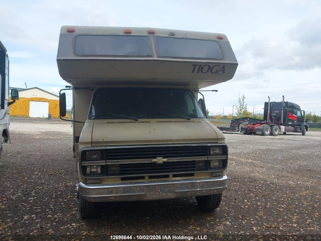 12698644 :رقم المزاد ، 2GBJG31M9E4174280 vin ، 1984 Chevrolet G30 مزاد بيع