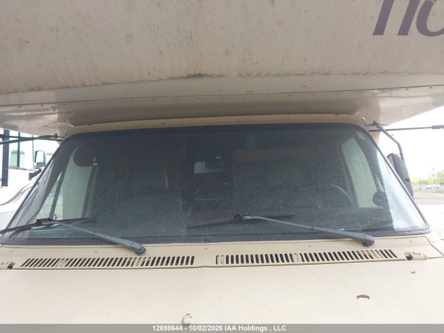 12698644 :رقم المزاد ، 2GBJG31M9E4174280 vin ، 1984 Chevrolet G30 مزاد بيع