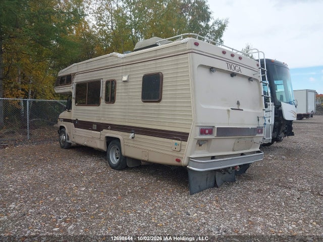 12698644 :رقم المزاد ، 2GBJG31M9E4174280 vin ، 1984 Chevrolet G30 مزاد بيع