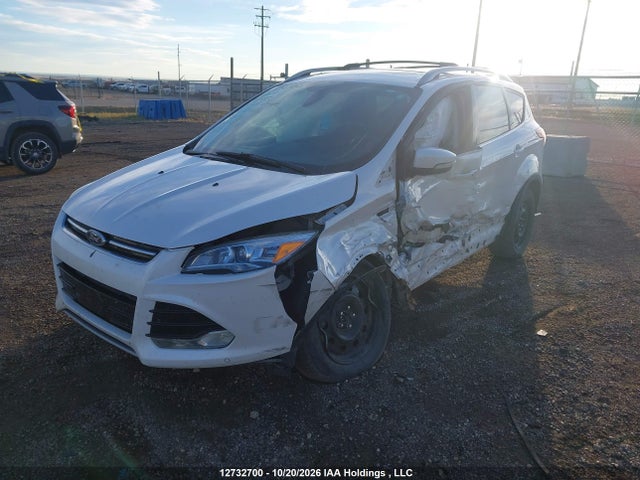 Ford Escape Titanium 2014 1FMCU9J94EUA17138 Image 2