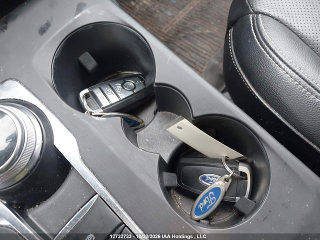 12732733 :رقم المزاد ، 1FMCU9DZXLUA42098 vin ، 2020 Ford Escape Titanium مزاد بيع