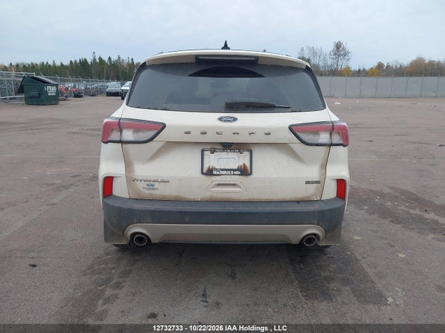 12732733 :رقم المزاد ، 1FMCU9DZXLUA42098 vin ، 2020 Ford Escape Titanium مزاد بيع