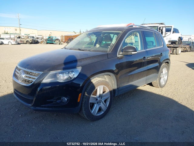 2010 Volkswagen Tiguan Se/sel მანქანა იყიდება აუქციონზე, vin: WVGBV7AX3AW518841, აუქციონის ნომერი: 12732752