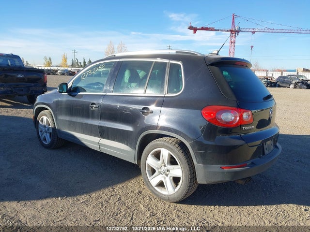 2010 Volkswagen Tiguan Se/sel მანქანა იყიდება აუქციონზე, vin: WVGBV7AX3AW518841, აუქციონის ნომერი: 12732752