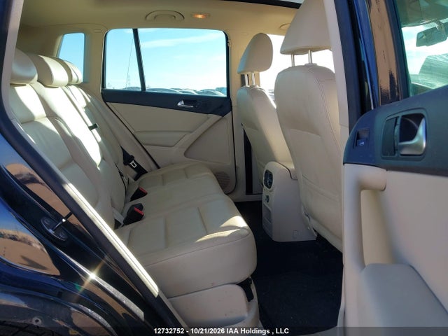 2010 Volkswagen Tiguan Se/sel მანქანა იყიდება აუქციონზე, vin: WVGBV7AX3AW518841, აუქციონის ნომერი: 12732752