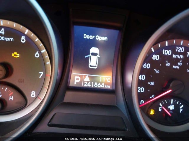 Продажа на аукционе авто 2013 Hyundai Santa Fe Sport 2.4 Premium, vin: 5XYZU3LB7DG088832, номер лота: 12732825
