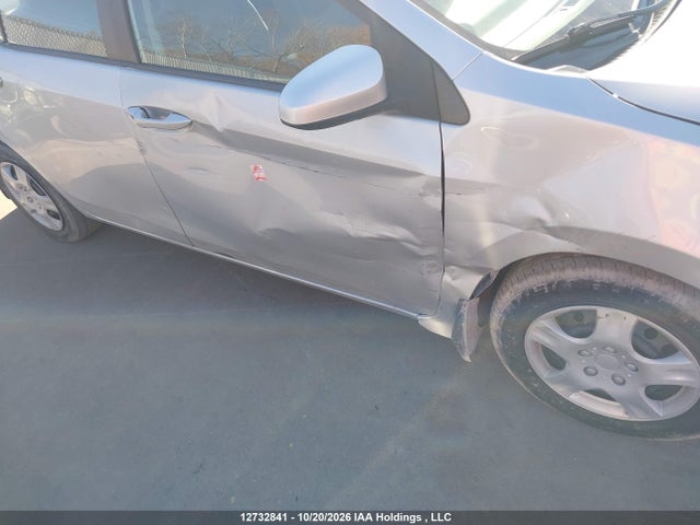 Toyota Corolla 2018 2T1BURHE4JC080590 Image 6