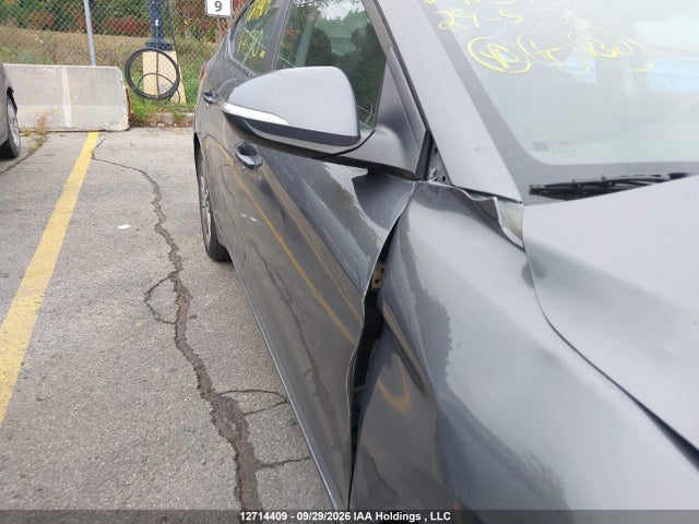 KMHD84LF1JU715750 Hyundai ELANTRA GL