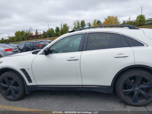 Продажа на аукционе авто 2015 Infiniti Qx70 Sport, vin: JN8CS1MW6FM482913, номер лота: 12715162