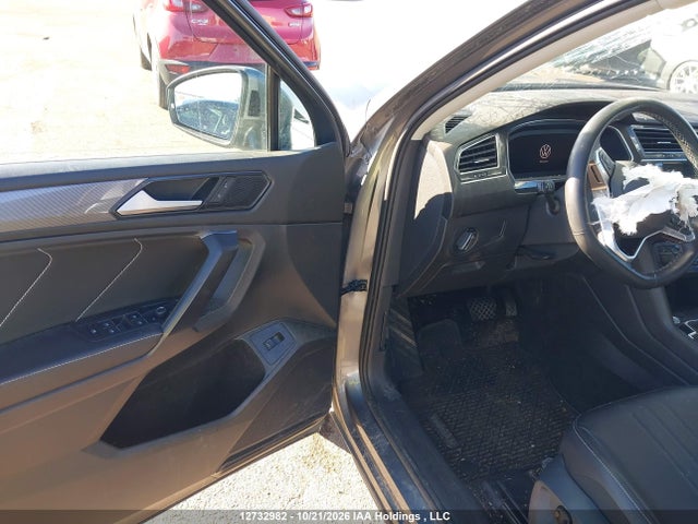 Volkswagen TIGUAN SE 2022 3VV2B7AX8NM054613 Image 21