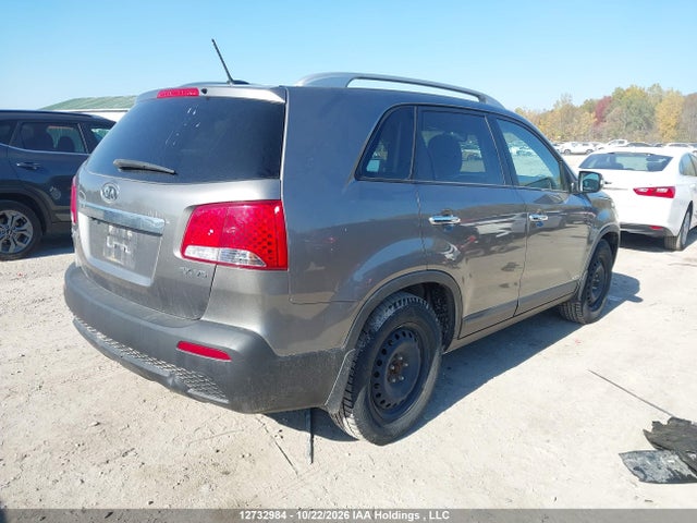 2013 Kia Sorento Ex მანქანა იყიდება აუქციონზე, vin: 5XYKUDA23DG391441, აუქციონის ნომერი: 12732984