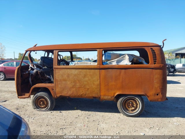 12733018 :رقم المزاد ، 2212205847 vin ، 1971 Volkswagen Microbus مزاد بيع