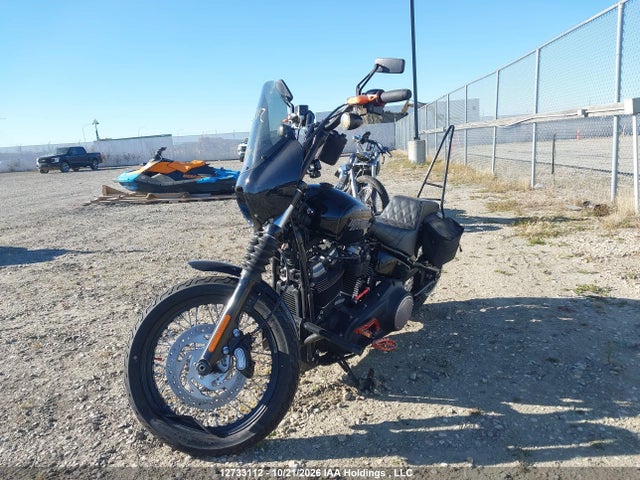Harley-Davidson Fxbb Street Bob 2018 5HD1YJJA9JC022130 Image 2