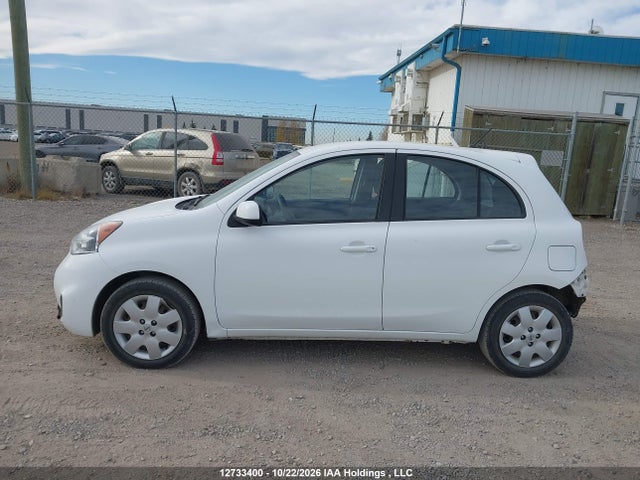 Продажа на аукционе авто 2015 Nissan Micra, vin: 3N1CK3CPXFL243542, номер лота: 12733400