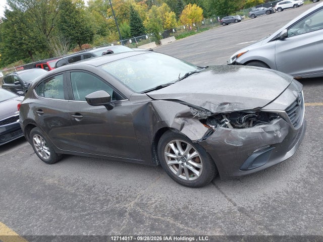 3MZBM1L79GM318215 Mazda Mazda3 Gs
