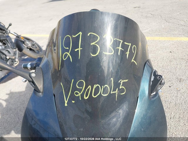 Aukcja sprzedaży 2000 Honda Vfr800 Fi, vin: JH2RC4629YM200045, numer aukcji: 12733772