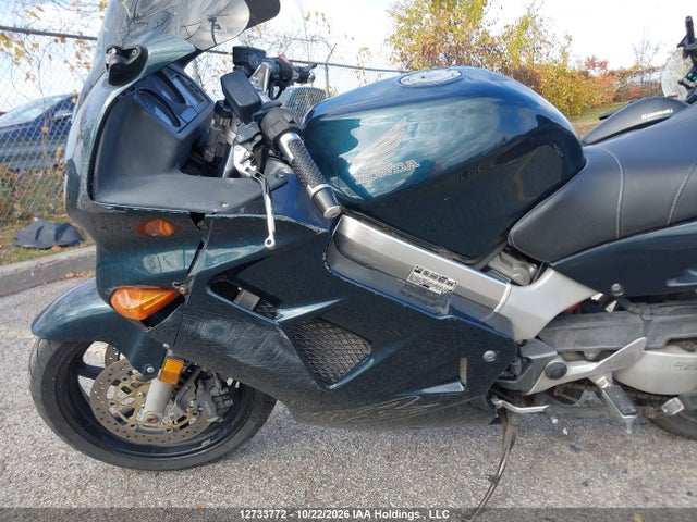 Aukcja sprzedaży 2000 Honda Vfr800 Fi, vin: JH2RC4629YM200045, numer aukcji: 12733772