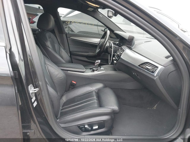 WBAJA7C53KG910797 BMW 530i Xdrive