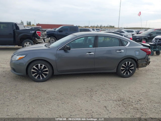 1N4AL3APXJC104655 Nissan Altima 2.5 S/2.5 Sl Tech/2.5 Sv