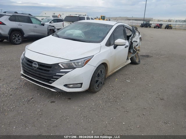 3N1CN8DV8SL873376 Nissan Versa S Fwd Cvt
