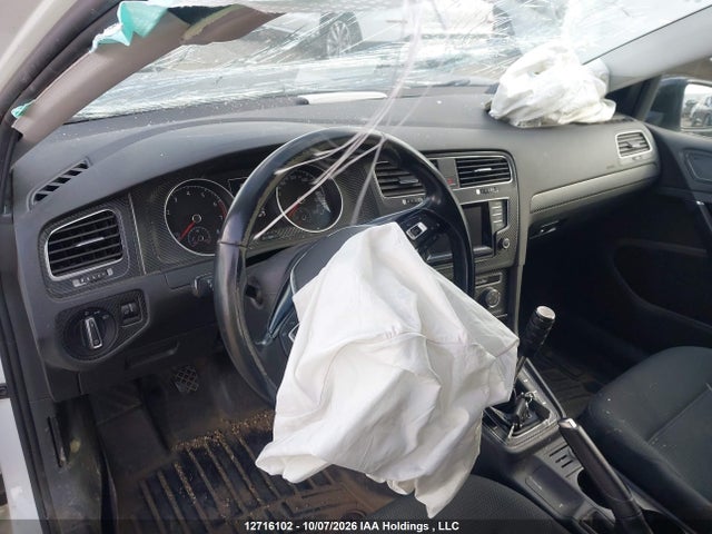 3VW117AU3FM068646 Volkswagen Golf 1.8 Tsi Comfortline/1.8 Tsi Highline/1.8 Tsi Trendline