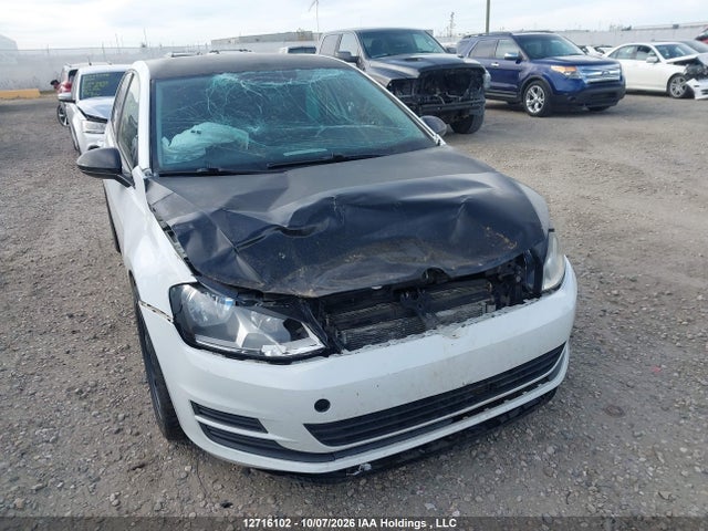 3VW117AU3FM068646 Volkswagen Golf 1.8 Tsi Comfortline/1.8 Tsi Highline/1.8 Tsi Trendline