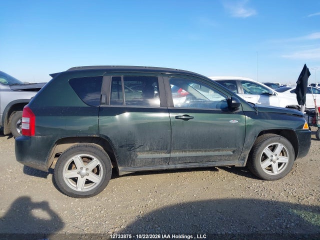 12733875 :رقم المزاد ، 1J4NF4FB6AD628136 vin ، 2010 Jeep Compass Sport مزاد بيع