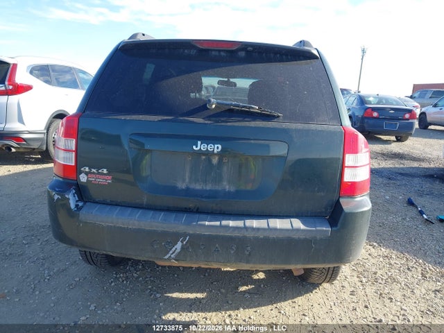 12733875 :رقم المزاد ، 1J4NF4FB6AD628136 vin ، 2010 Jeep Compass Sport مزاد بيع