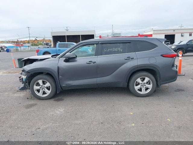 Toyota Highlander Hybrid Le 2023 5TDBBRCH0PS594511 Image 13
