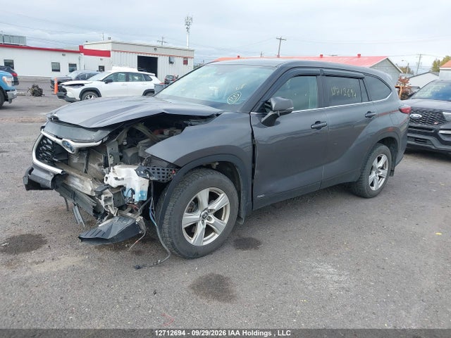 Toyota Highlander Hybrid Le 2023 5TDBBRCH0PS594511 Image 2