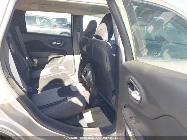 Jeep Cherokee North 2014 1C4PJMCB0EW297050 Image 8