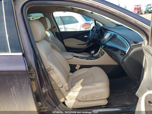 Buick Envision Essence 2018 LRBFX2SA7JD005163 Image 5