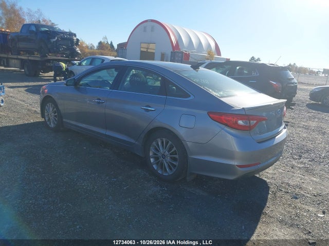 Hyundai Sonata Limited 2015 5NPE34AF1FH239513 Image 3