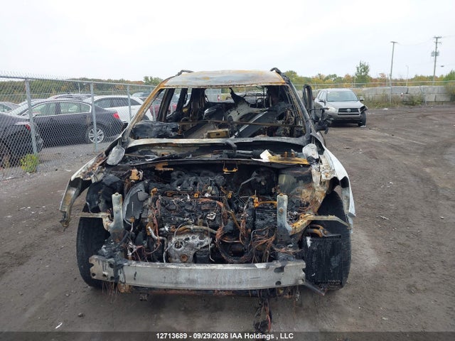 5N1AR2MN2EC601679 Nissan Pathfinder S/sl