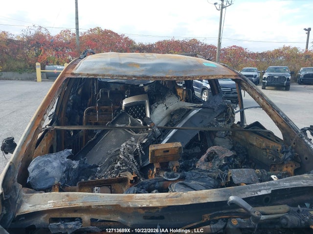 5N1AR2MN2EC601679 Nissan Pathfinder S/sl