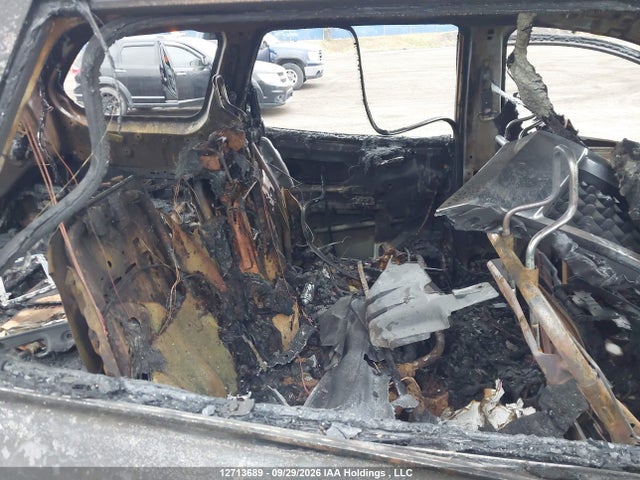 5N1AR2MN2EC601679 Nissan Pathfinder S/sl