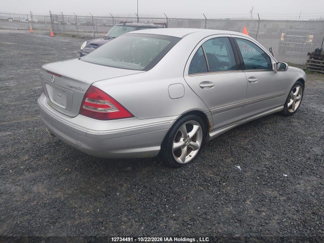 12734491 :رقم المزاد ، WDBRF40J95F561483 vin ، 2005 Mercedes-benz C 230 Sport مزاد بيع