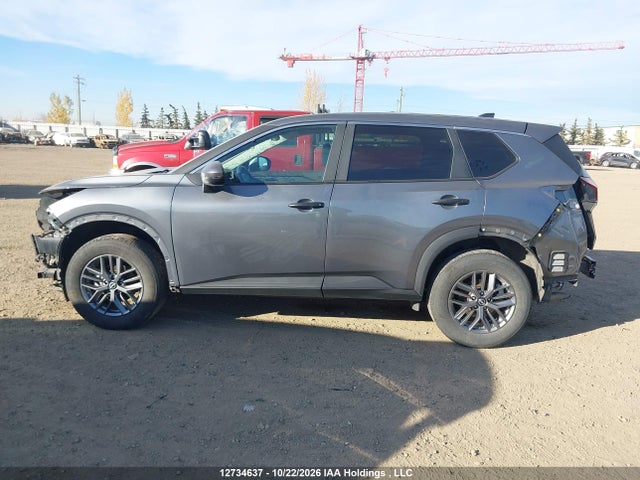 5N1AT3AB1PC884208 Nissan ROGUE S