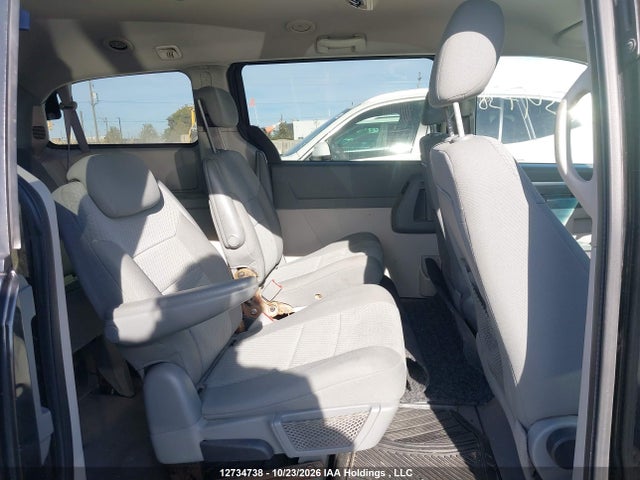 2010 Dodge Grand Caravan Se მანქანა იყიდება აუქციონზე, vin: 2D4RN4DE4AR255928, აუქციონის ნომერი: 12734738