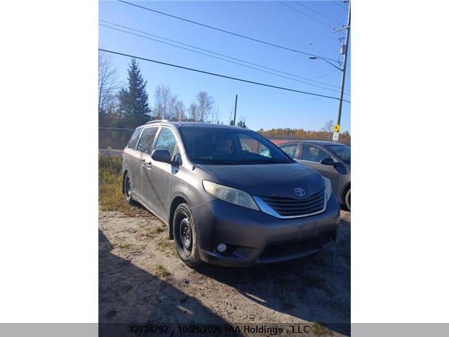 Продаж на аукціоні авто 2012 Toyota Sienna Xle/limited, vin: 5TDDK3DCXCS036927, номер лоту: 12734792