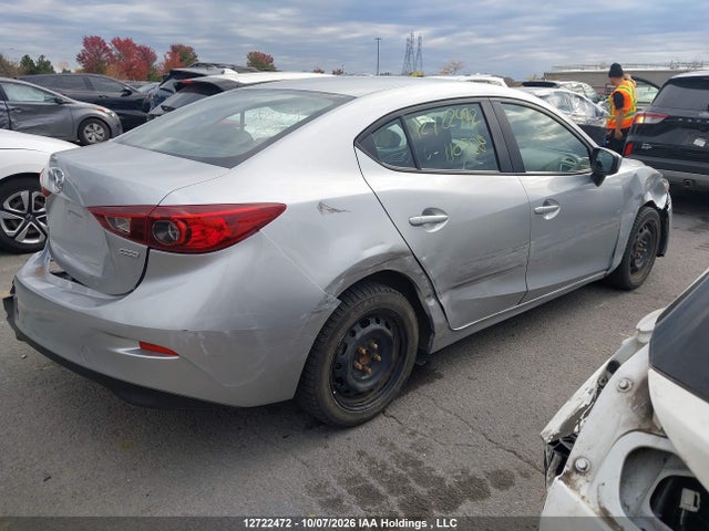 12722472 :رقم المزاد ، JM1BN1U75H1110958 vin ، 2017 Mazda Mazda3 Gx مزاد بيع